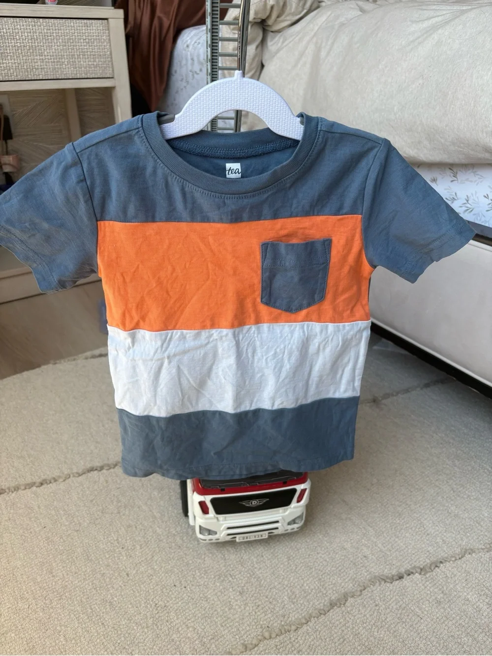 TEA COLLECTION | Colorblock Pocket Tee - GUC